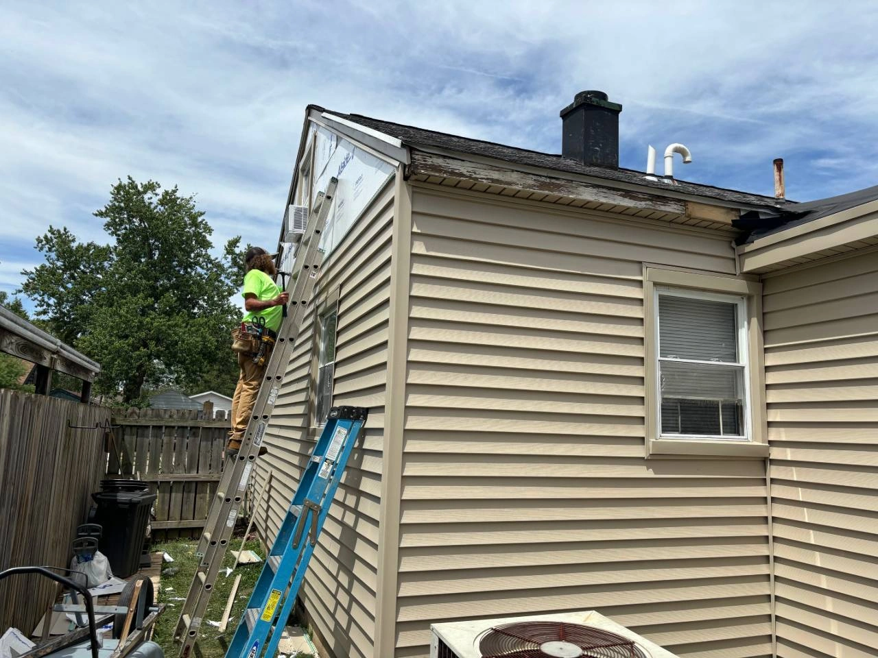 Siding installation on a Dayton Ohio home